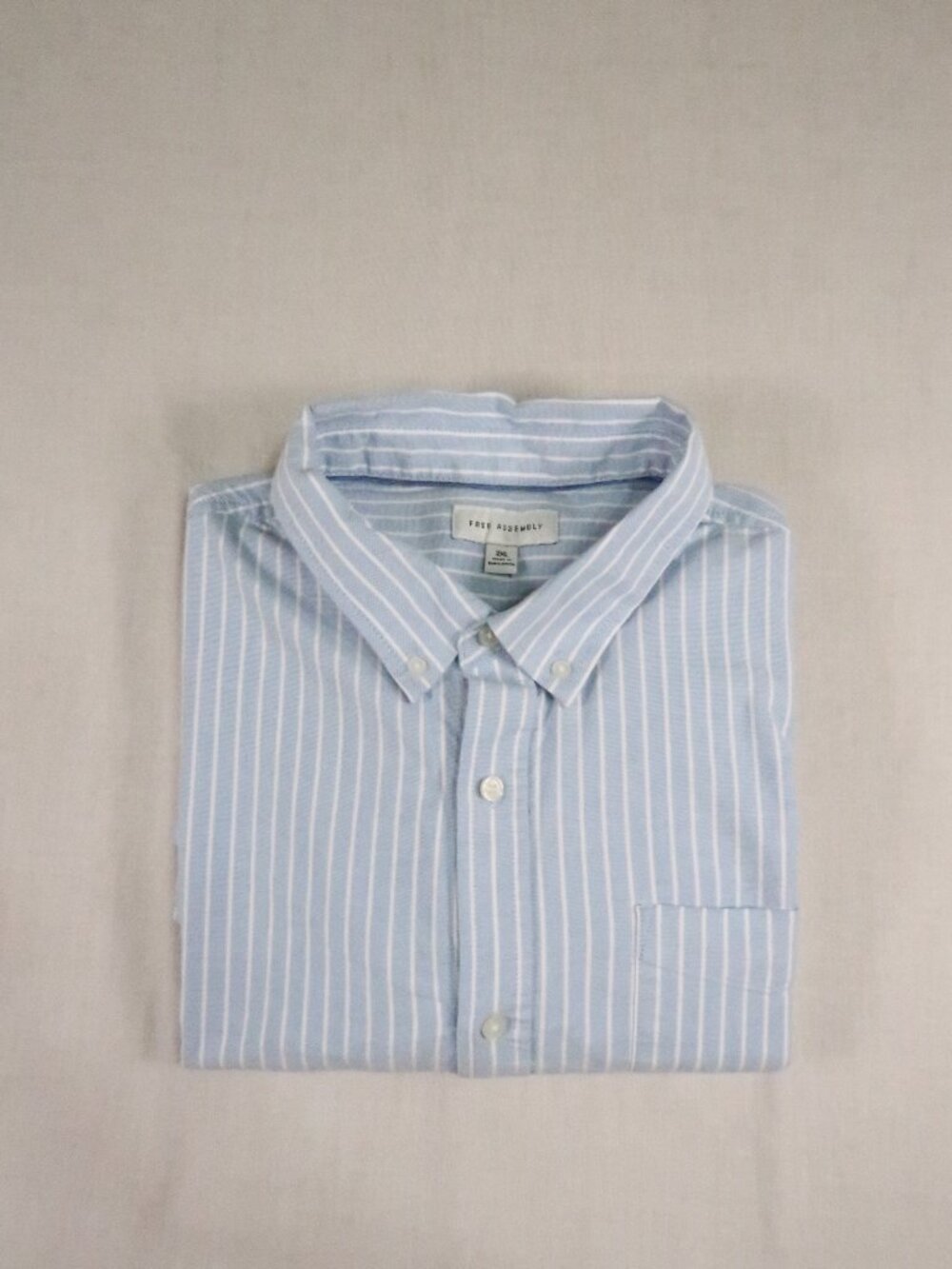 Free Assembly Men’s 2XL Blue Stripe Oxford Button Down Shirt Preppy - Picture 1 of 6